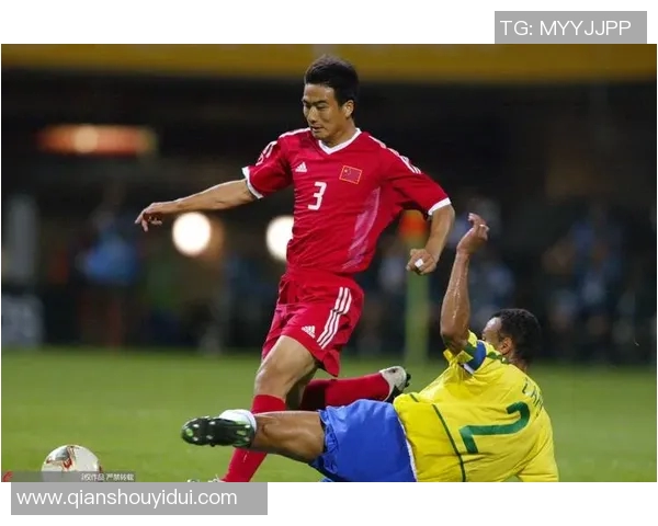 世界杯足球明星的爱情故事与赛场荣耀交织的浪漫旅程 世界杯足球明星的爱情故事与赛场荣耀交织的浪漫旅程