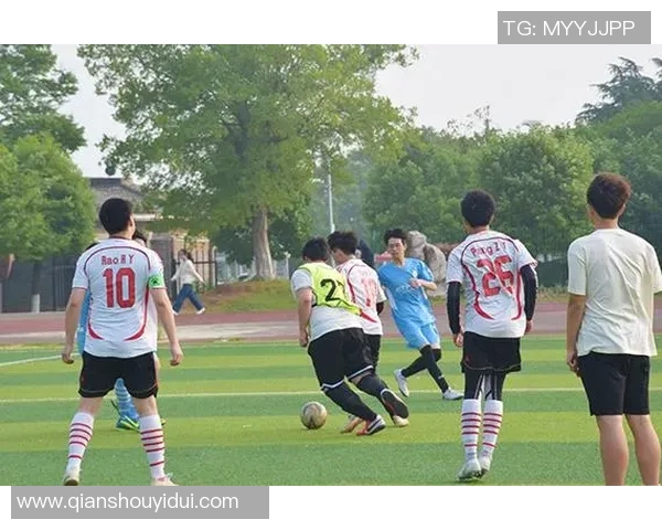 对话黄芳：回顾乒乓球生涯的辉煌与挑战与未来展望