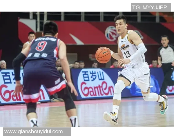 广州篮球队在城市联赛中的耐力表现分析与战术探讨